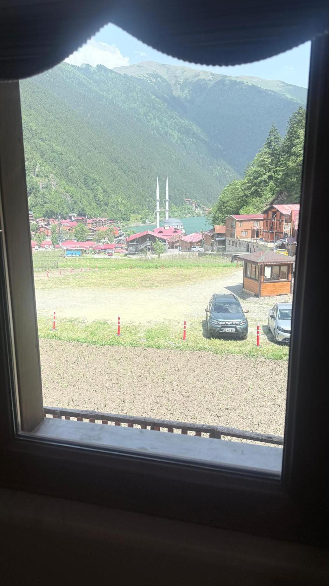 Paradise Hotel